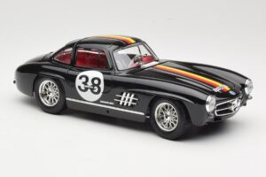 Mercedes 300 SL #38 1954 Bburago 1:18 3015-M1 Metal — zdjęcie 6 z 8