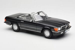 Mercedes 300 SL R107 Czarny Pearl Edycja Dealerska Norev 1:18 B66040678 Metal — zdjęcie 8 z 10