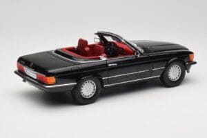 Mercedes 300 SL R107 Czarny Norev 1:18 183511 Metal — zdjęcie 3 z 8