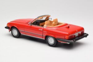 Mercedes 300 SL R107 Czerwony Norev 1:18 B66040623 Metal — zdjęcie 7 z 8