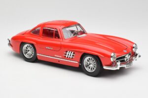 Mercedes 300 SL Czerwony Bburago 1:18 3015 Metal — zdjęcie 6 z 8