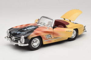 Mercedes 300 SL Roadster Rosemarie Muster Edycja Limitowana 18/27 Bburago 1:18 3023-M1 Metal — zdjęcie 2 z 8