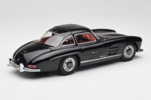 Mercedes 300 SL W198 Czarny Minichamps 1:18 180039004 Metal — zdjęcie 3 z 8