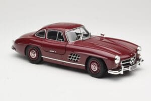 Mercedes 300 SL W198 Gullwing Ciemnoczerwony Minichamps 1:18 110037218 Metal — zdjęcie 6 z 8
