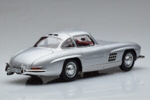 Mercedes 300 SL W198 Gullwing Norev 1:18 183850 Metal — zdjęcie 3 z 8