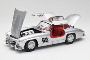 Mercedes 300 SL W198 Gullwing Srebrny Minichamps 1:18 180039000 Metal — zdjęcie 2 z 8
