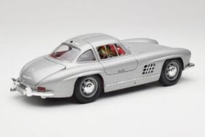 Mercedes 300 SL W198 Gullwing Silver Szary Bburago 1:18 3513 Metal — zdjęcie 3 z 8