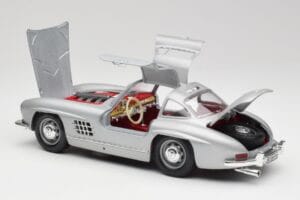 Mercedes 300 SL W198 Gullwing Silver Szary Bburago 1:18 3513 Metal — zdjęcie 4 z 8