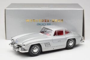 Mercedes 300 SL W198 Gullwing Silver Szary Bburago 1:18 3513 Metal — zdjęcie 8 z 8