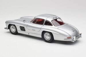 Mercedes 300 SL W198 Gullwing Srebrny Metaliczny Minichamps 1:18 B66040379 Metal — zdjęcie 7 z 8