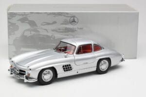 Mercedes 300 SL W198 Gullwing Srebrny Metaliczny Minichamps 1:18 B66040379 Metal — zdjęcie 8 z 8