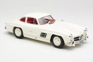 Mercedes 300 SL W198 Biały Minichamps 1:18 180039006 Metal — zdjęcie 6 z 8