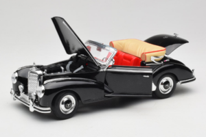 Mercedes 300S W188 Roadster Czarny Welly 1:18 801-3271398 Metal — zdjęcie 2 z 8