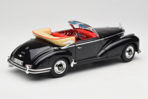 Mercedes 300S W188 Roadster Czarny Welly 1:18 801-3271398 Metal — zdjęcie 3 z 8