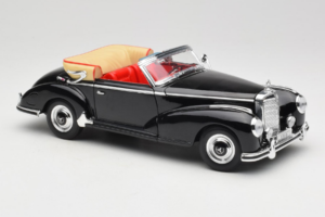 Mercedes 300S W188 Roadster Czarny Welly 1:18 801-3271398 Metal — zdjęcie 6 z 8