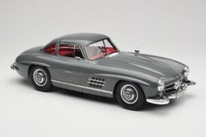 Mercedes 300SL W198 Gullwing Graphite Grey Norev 1:12 123852 Metal — zdjęcie 4 z 6