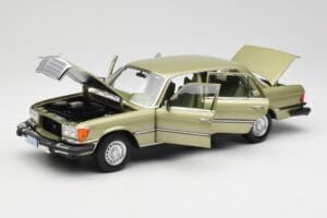 Mercedes 450 SEL W116 J.R. Ewing Dallas Srebrno-Zielony Norev 1:18 183975 Metal — zdjęcie 2 z 8