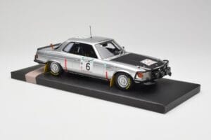 Mercedes 450 SLC 5.0 C107 Hertz #6 H. Mikkola Rally Bandama 1979 Winner Minichamps 1:18 107793206 Żywica — zdjęcie 4 z 6