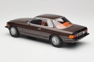Mercedes 500 SLC C107 Beige Metallic KK-Scale 1:18 KKDC180851 Metal — zdjęcie 5 z 6