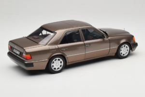 Mercedes 500E W124 Impala Metallic Norev 1:18 183954 Metal — zdjęcie 3 z 8