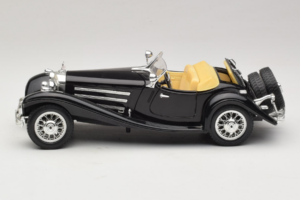Mercedes 500K Roadster Czarny Bburago 1:18 3020-P2 Metal — zdjęcie 4 z 8