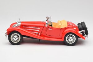 Mercedes 500K Roadster Czerwony Bburago 1:18 3020 Metal — zdjęcie 4 z 8