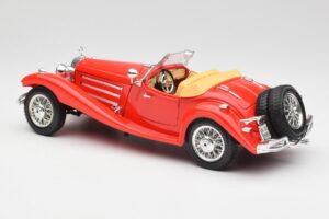 Mercedes 500K Roadster Czerwony Bburago 1:18 3020 Metal — zdjęcie 7 z 8
