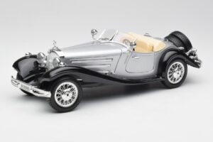 Mercedes 500K Roadster Srebrny Bburago 1:18 3020-M1 Metal