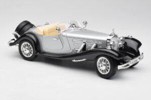 Mercedes 500K Roadster Srebrny Bburago 1:18 3020-M1 Metal — zdjęcie 6 z 8