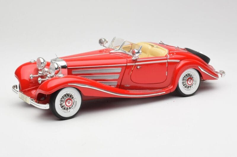 Mercedes 500K Special Roadster Czerwony Maisto 1:18 56058 Metal