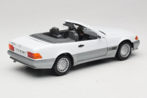 Mercedes 500 SL R129 Biały Roadtough 1:18 92048 Metal — zdjęcie 3 z 8