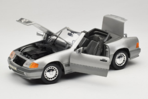 Mercedes 500SL R129 Srebrny Tchibo 1:18 TC001 Metal — zdjęcie 2 z 8
