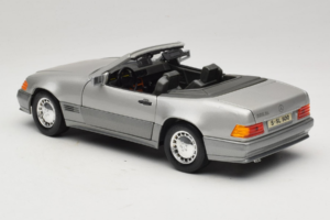 Mercedes 500SL R129 Srebrny Tchibo 1:18 TC001 Metal — zdjęcie 7 z 8