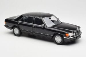 Mercedes 560 SEL W126 Czarny Edycja Dealerska Norev 1:18 B66040599 Metal — zdjęcie 6 z 8