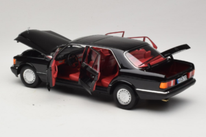 Mercedes 560 SEL W126 Czarny Z Czerwonym Wnętrzem Norev 1:18 183788 Metal — zdjęcie 7 z 8