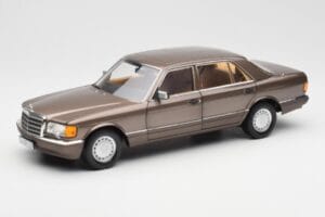 Mercedes 560 SEL W126 Impala Brązowy Edycja Dealerska Norev 1:18 B66040646 Metal