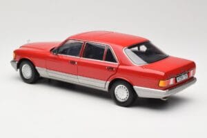 Mercedes 560 SEL W126 Czerwony Norev 1:18 183463 Metal — zdjęcie 7 z 8