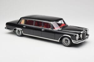 Mercedes 600 Pullman W100 Czarny NZG 1:18 1071/50 Metal — zdjęcie 6 z 8