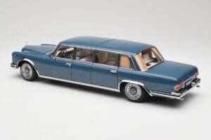 Mercedes 600 Pullman W100 Niebieski NZG 1:18 B66040707 Metal — zdjęcie 7 z 8