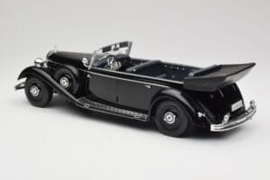Mercedes 770 W150 Czarny MCG 1:18 MCG18207 Metal — zdjęcie 5 z 6