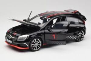 Mercedes A-Class W176 AMG Czarny Norev 1:18 183596 Metal — zdjęcie 2 z 8