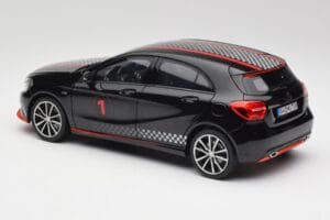 Mercedes A-Class W176 AMG Czarny Norev 1:18 183596 Metal — zdjęcie 7 z 8