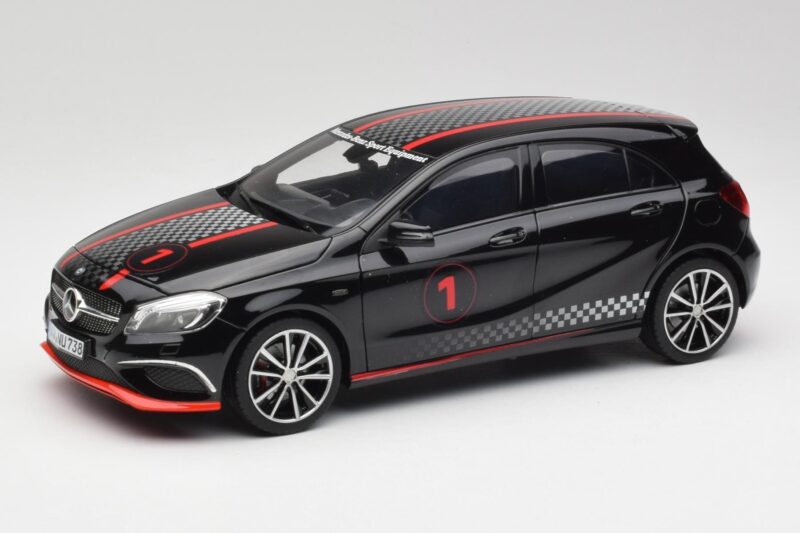 Mercedes A-Class W176 AMG Czarny Norev 1:18 183596 Metal