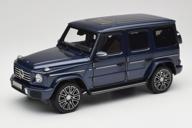 Mercedes AMG G 63 L W465 Granatowy Norev 1:18 B66960663 Metal