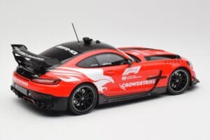Mercedes AMG GT Black Series C190 Safety Car F1 2023 Minichamps 1:18 155032091 Metal — zdjęcie 2 z 6