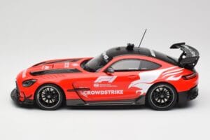 Mercedes AMG GT Black Series C190 Safety Car F1 2023 Minichamps 1:18 155032091 Metal — zdjęcie 3 z 6