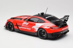 Mercedes AMG GT Black Series C190 Safety Car F1 2023 Minichamps 1:18 155032091 Metal — zdjęcie 5 z 6