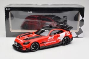 Mercedes AMG GT Black Series C190 Safety Car F1 2023 Minichamps 1:18 155032091 Metal — zdjęcie 6 z 6