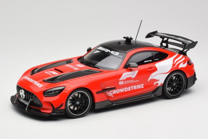 Mercedes AMG GT Black Series C190 Safety Car F1 2023 Minichamps 1:18 155032091 Metal