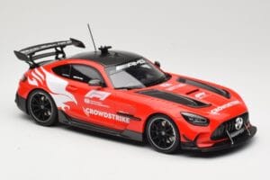 Mercedes AMG GT C190 Black Series Safety Car F1 2022 Minichamps 1:18 155032090 Metal — zdjęcie 4 z 6
